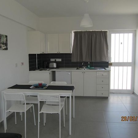 Sunny Holiday Apartments Protaras Esterno foto